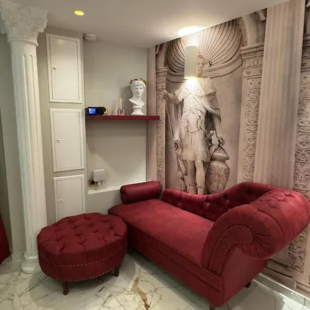 Appartement La Romaine De Nîmes, Balnéo, Hammam, Clim *