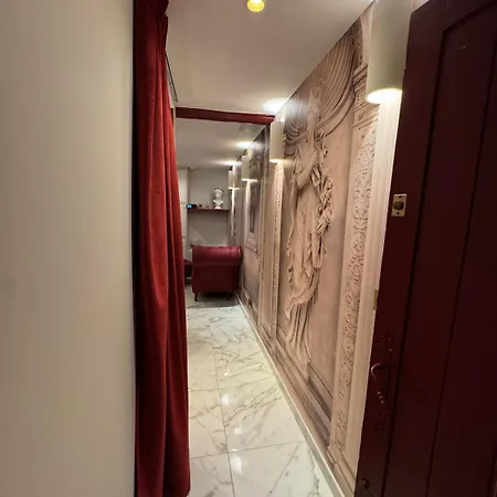 Appartement La Romaine De Nîmes, Balnéo, Hammam, Clim Nîmes