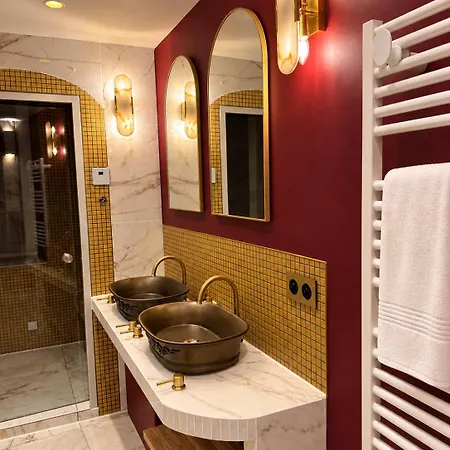 La Romaine De Nîmes, Balnéo, Hammam, Clim Appartement